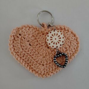 Porte clés/bijoux de sac coeur saumon